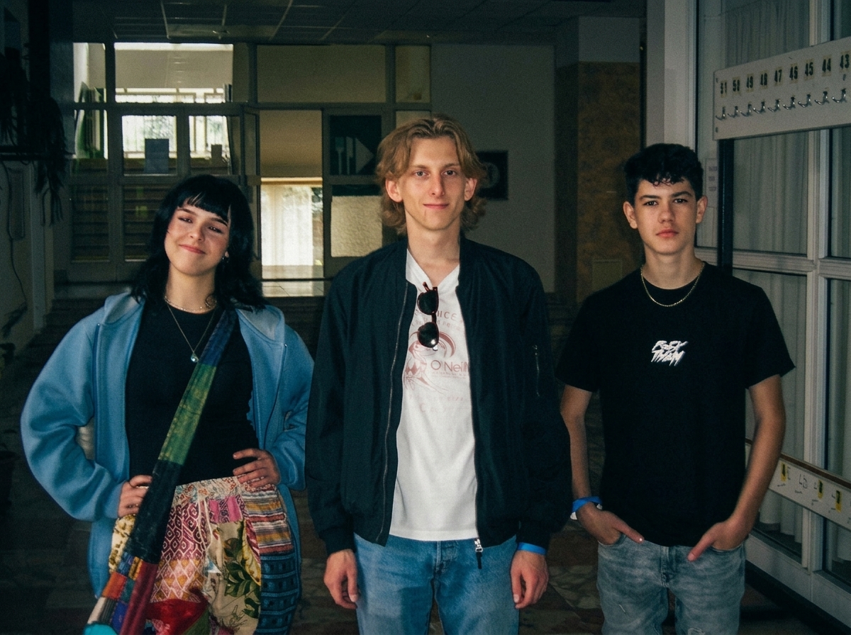 BackInTrack - Backstage
